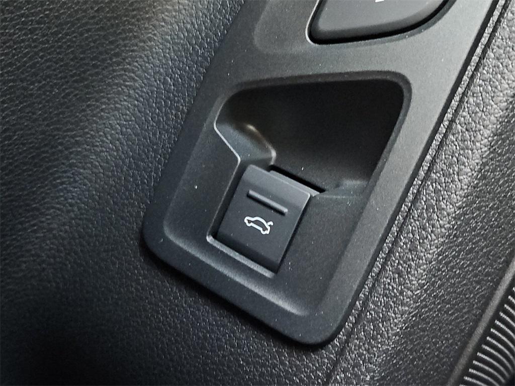 new 2025 Audi Q3 car, priced at $42,422