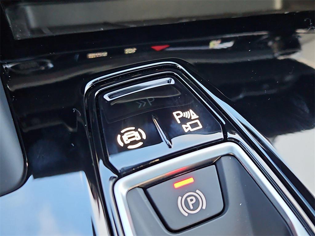 new 2025 Audi Q5 car, priced at $59,596