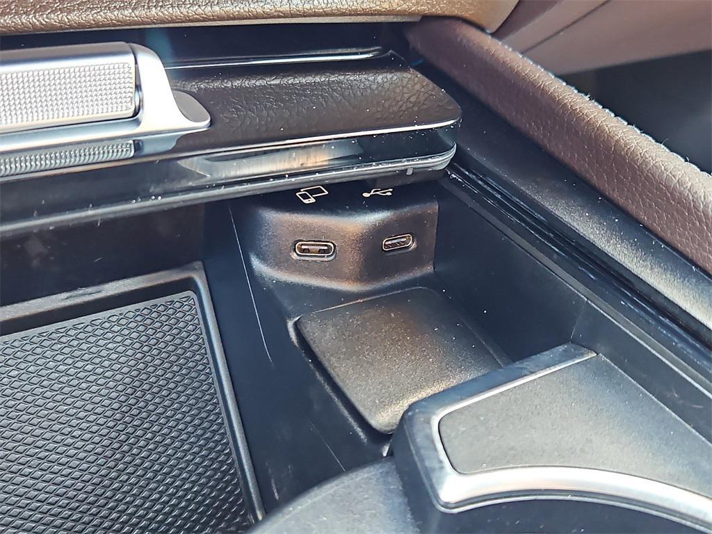 used 2020 Mercedes-Benz GLE 350 car, priced at $25,789