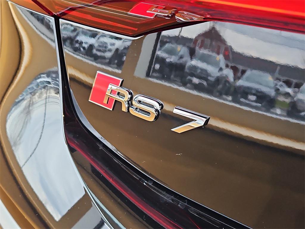 new 2026 Audi RS 7 car, priced at $149,745
