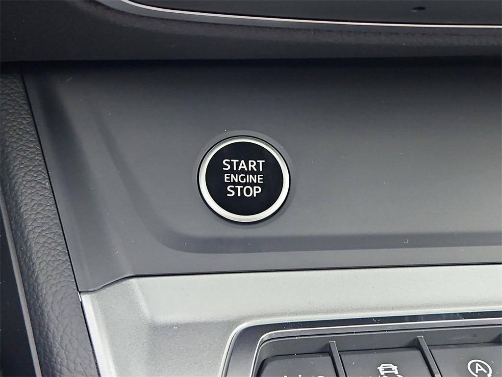 new 2025 Audi Q3 car, priced at $42,422