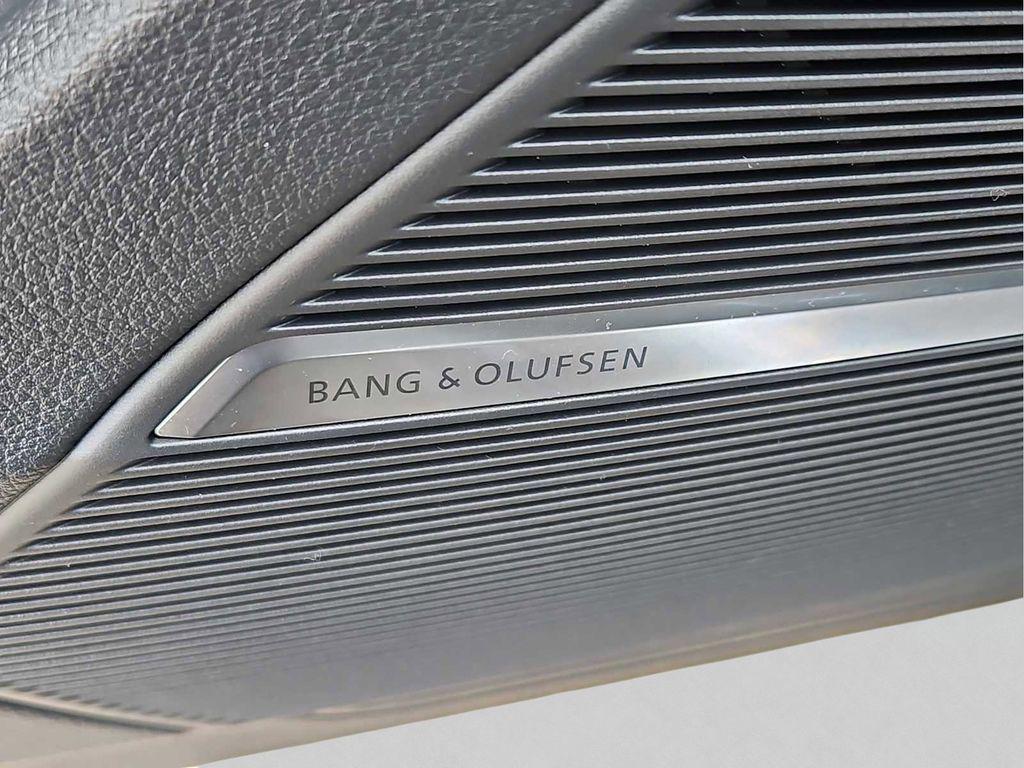 used 2025 Audi SQ7 car, priced at $87,987