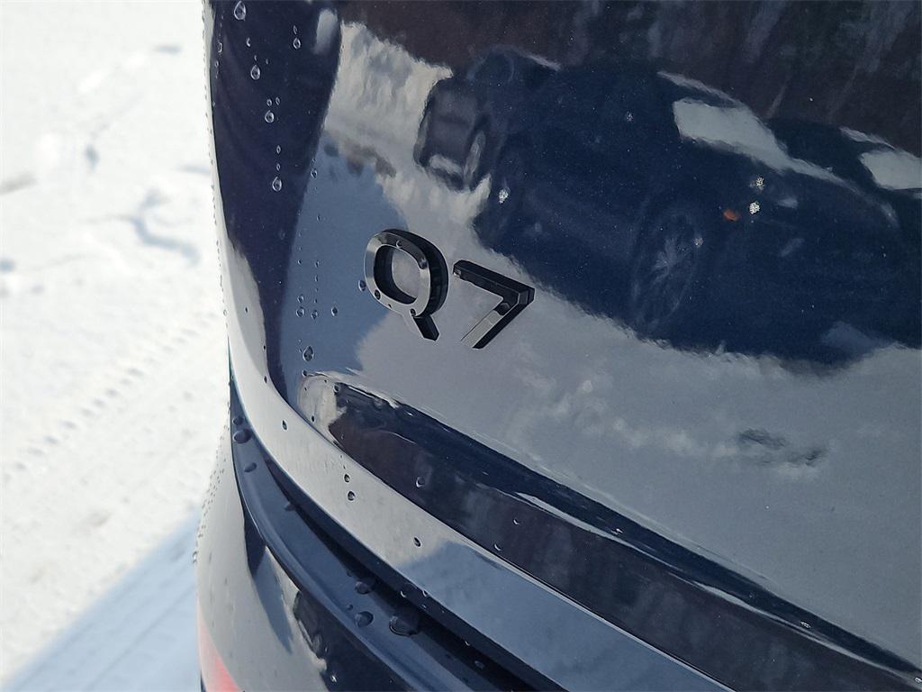 used 2025 Audi Q7 car, priced at $61,987