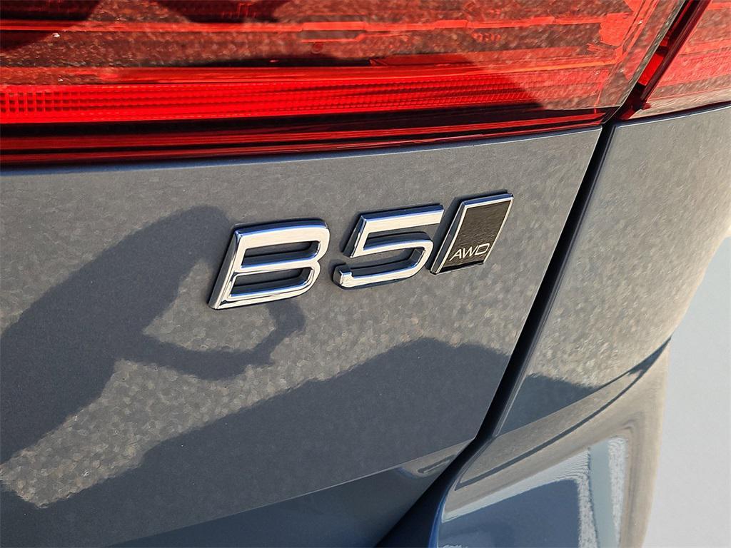 used 2023 Volvo XC60 car, priced at $28,780