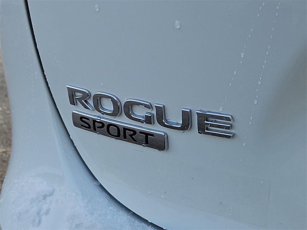 used 2020 Nissan Rogue Sport car, priced at $14,987
