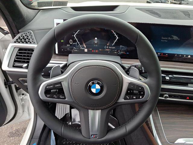 new 2026 BMW X7 car, priced at $101,795