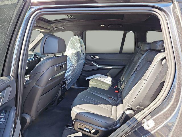 new 2026 BMW X7 car, priced at $129,450