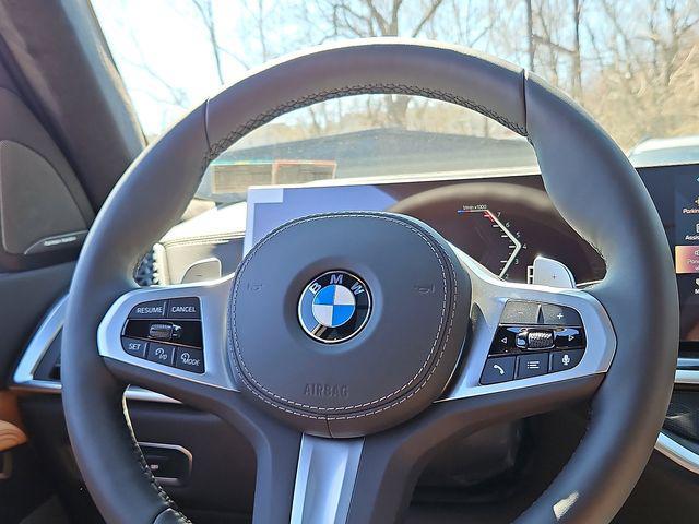 new 2026 BMW X7 car, priced at $99,205