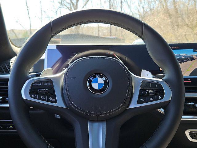 new 2026 BMW X7 car, priced at $99,050