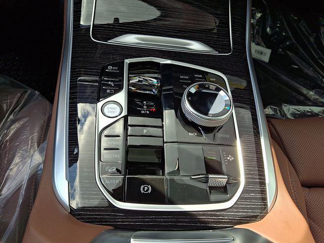 new 2026 BMW X5 PHEV car, priced at $91,900