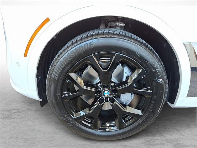 new 2026 BMW X7 car, priced at $91,250