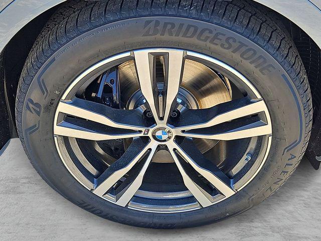 new 2026 BMW X7 car, priced at $97,740