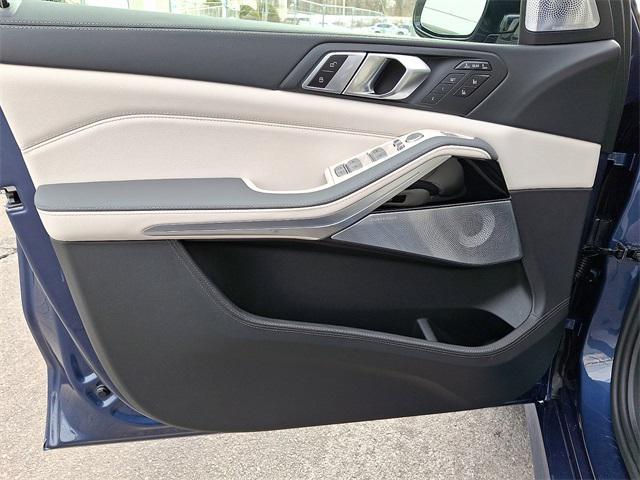 new 2026 BMW ALPINA XB7 car, priced at $162,450