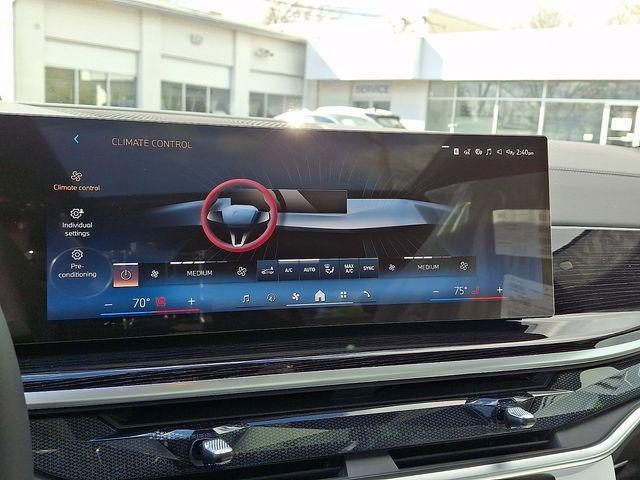 new 2026 BMW X7 car, priced at $96,505