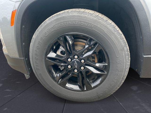 used 2023 Chevrolet Traverse car, priced at $19,110