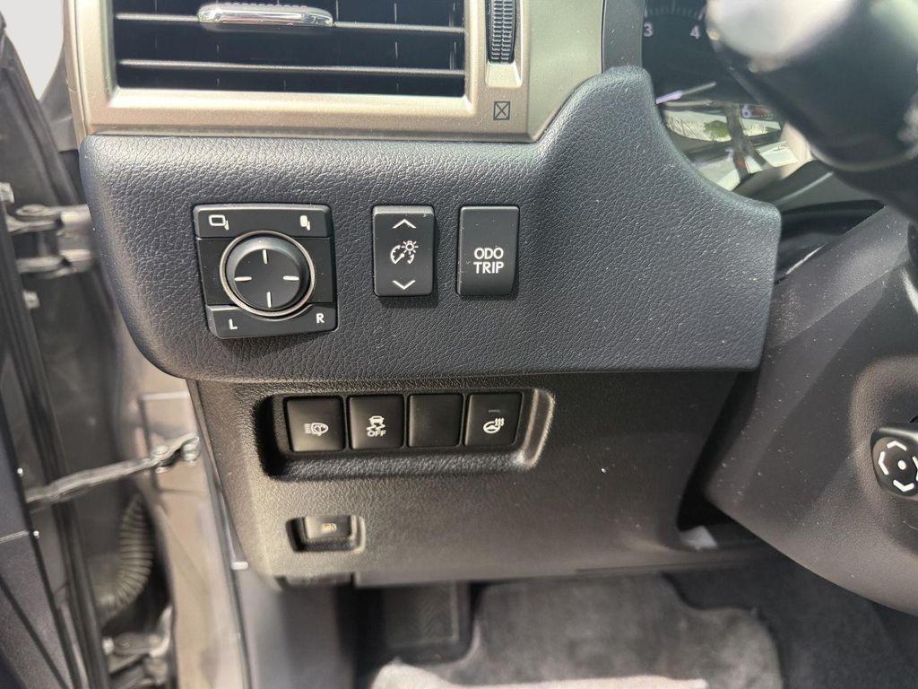 used 2011 Lexus GX 460 car, priced at $23,700