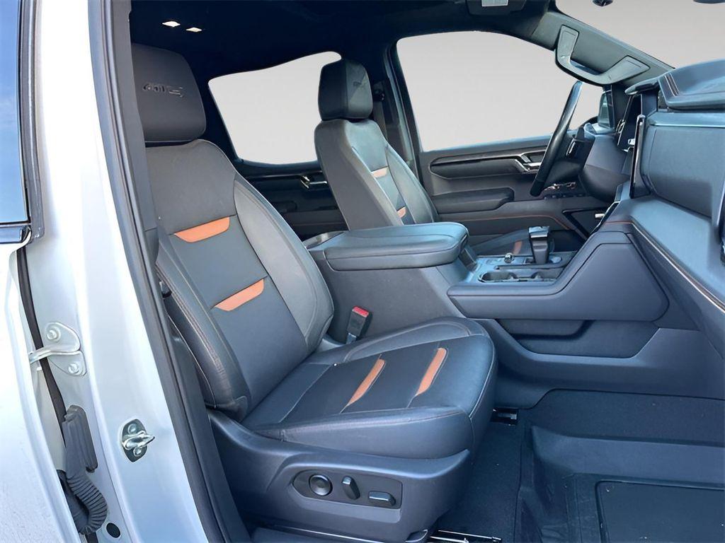 used 2023 GMC Sierra 1500 car, priced at $51,900