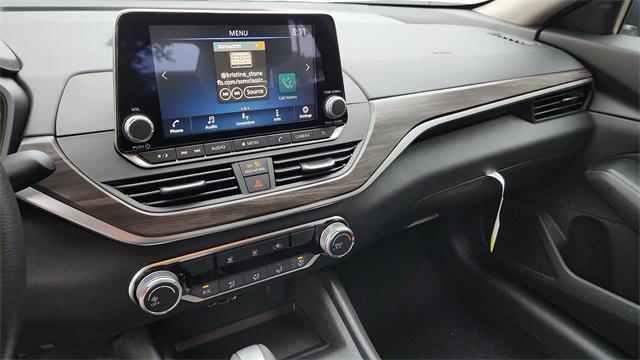 new 2025 Nissan Altima car, priced at $24,538