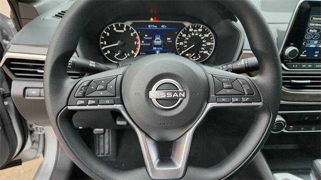 new 2025 Nissan Altima car, priced at $24,538