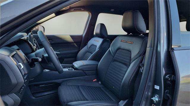 new 2025 Nissan Pathfinder car, priced at $35,698