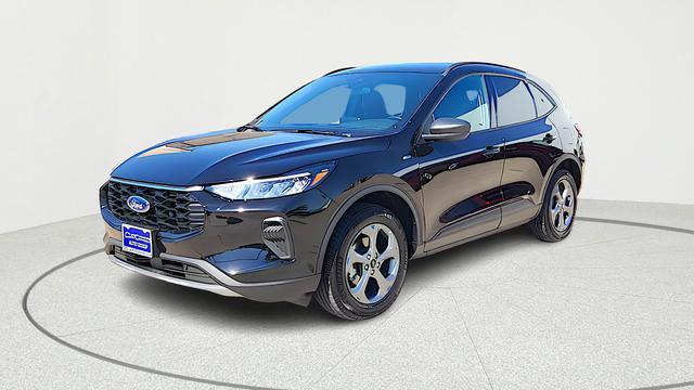 used 2025 Ford Escape car, priced at $23,068