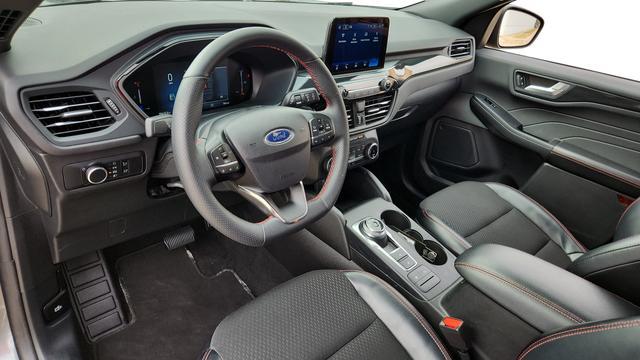 used 2025 Ford Escape car, priced at $21,916