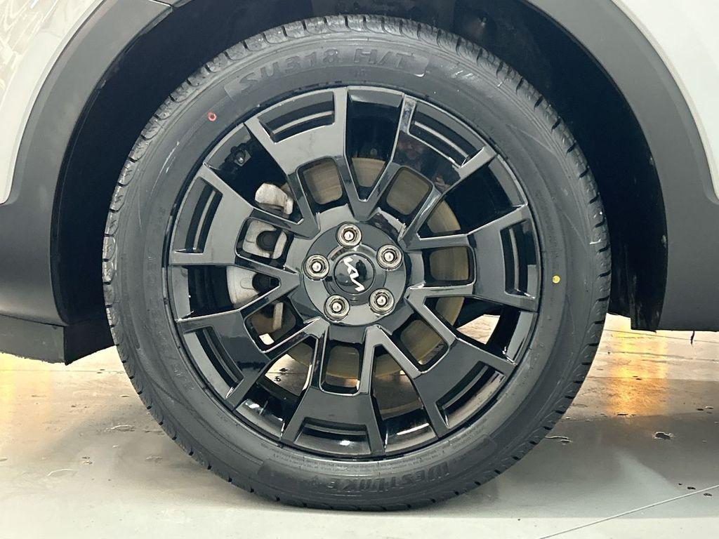 used 2022 Kia Telluride car, priced at $31,000