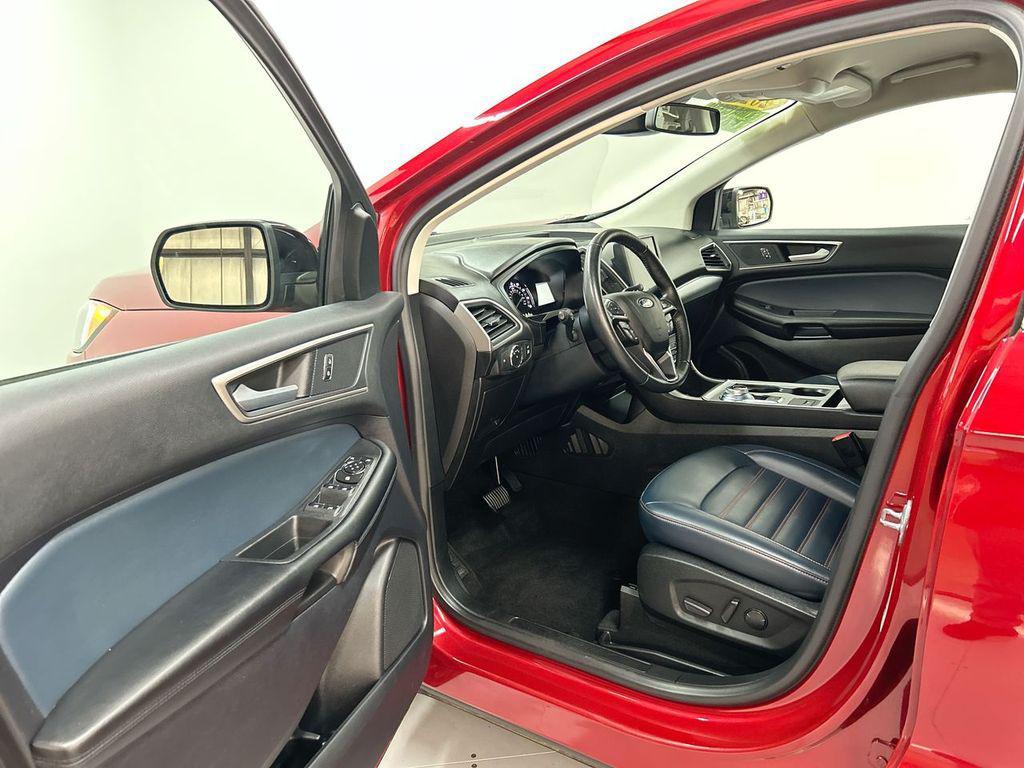 used 2022 Ford Edge car, priced at $21,400