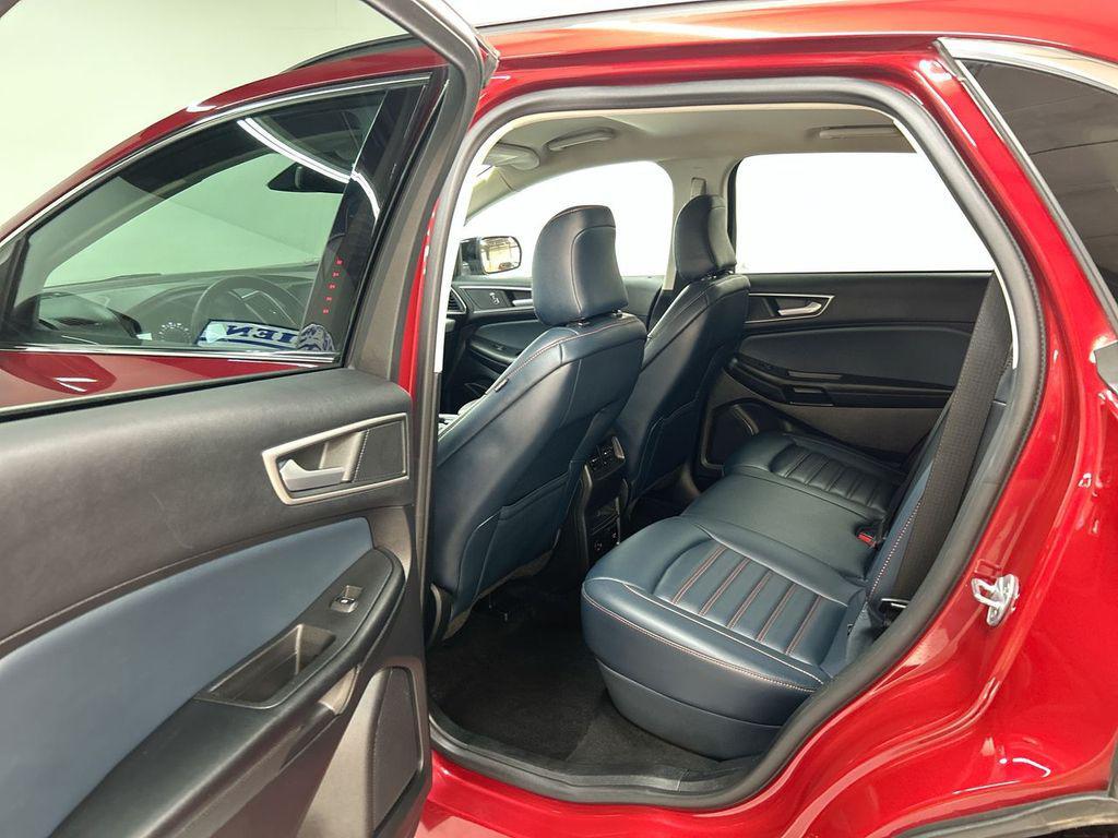 used 2022 Ford Edge car, priced at $21,400