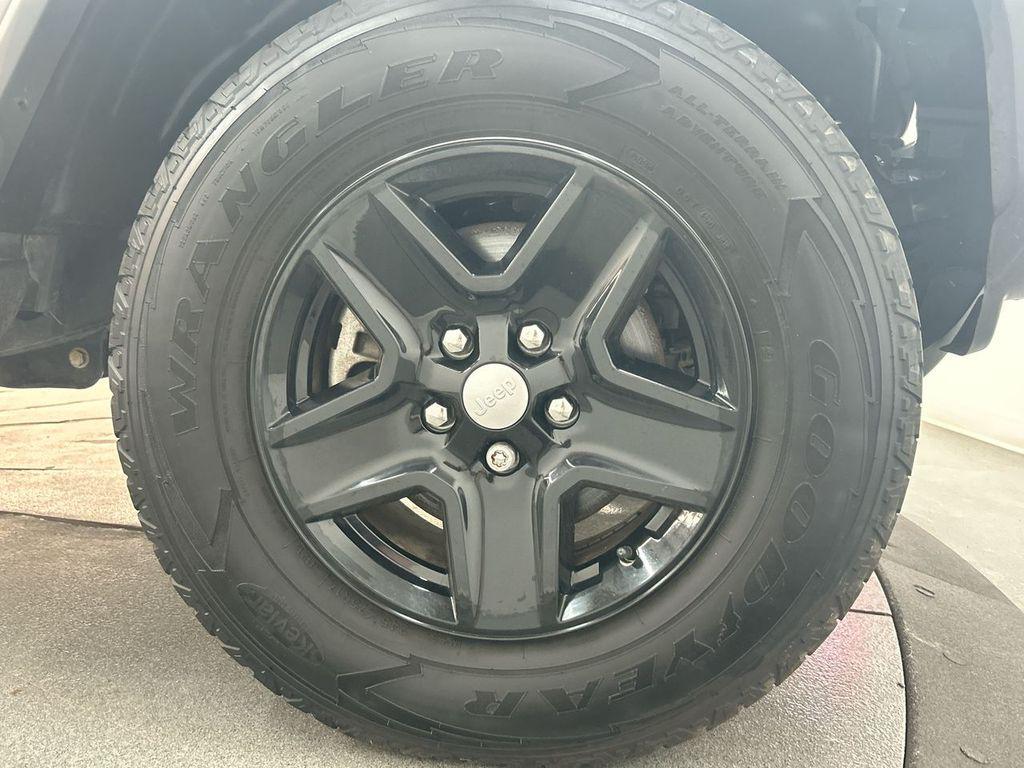 used 2020 Jeep Gladiator car, priced at $23,400