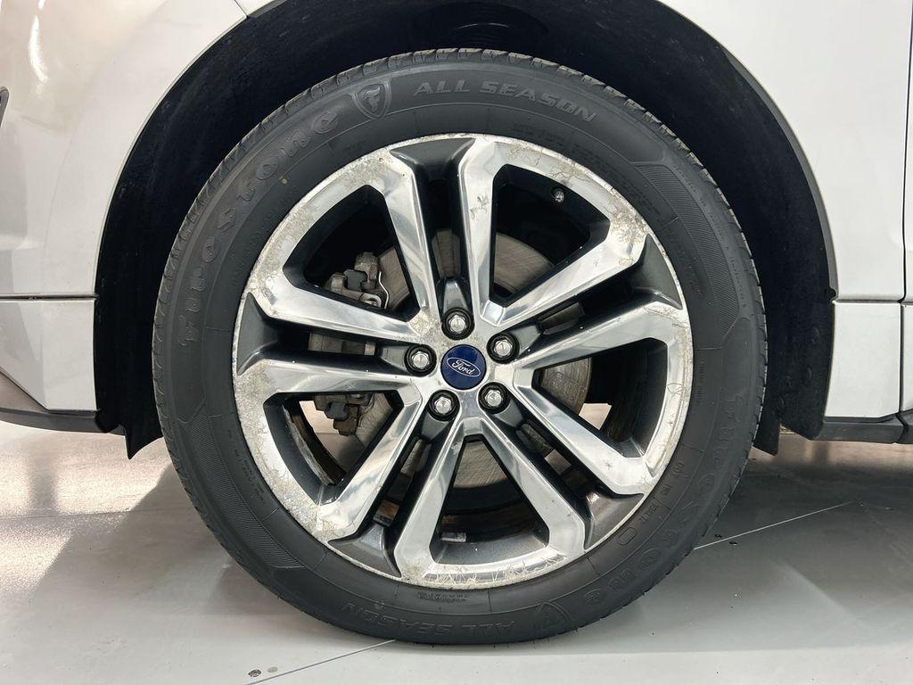 used 2016 Ford Edge car, priced at $12,900