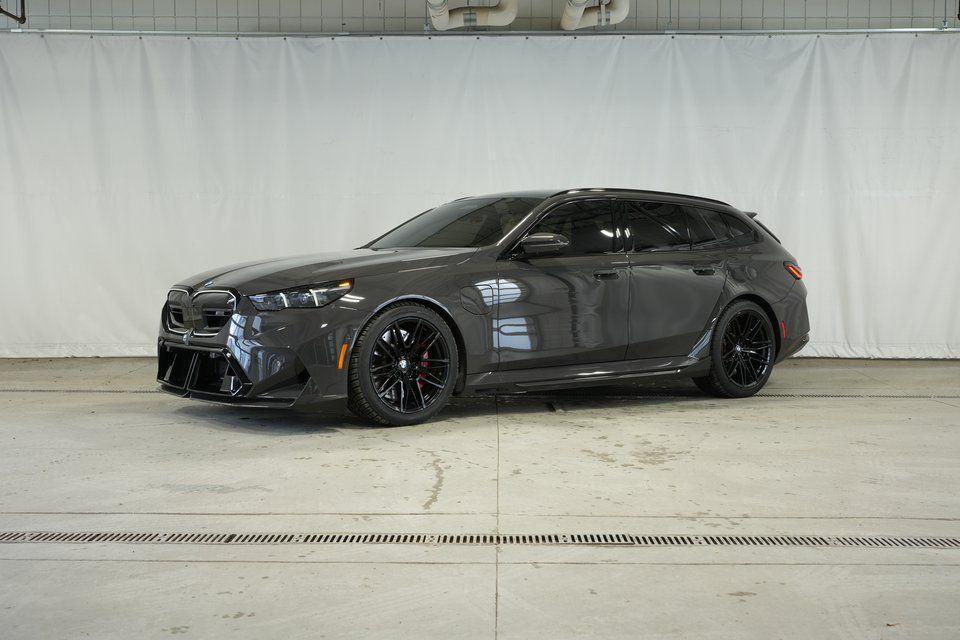 used 2025 BMW M5 car, priced at $149,991