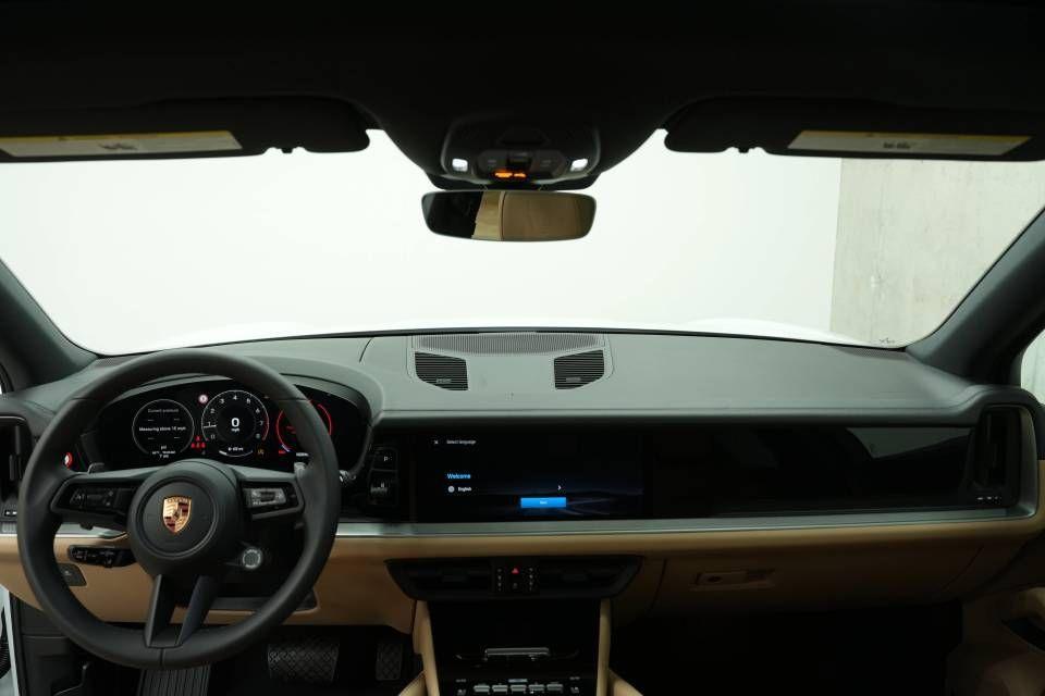 new 2026 Porsche Cayenne car, priced at $112,449