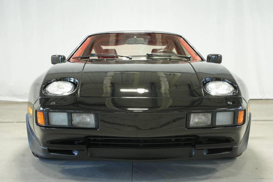 used 1982 Porsche 928 car, priced at $39,999