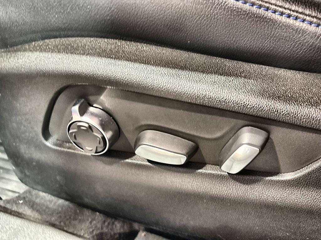 used 2024 Cadillac XT4 car, priced at $36,999