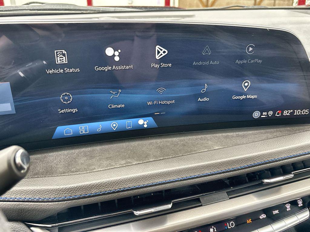 used 2024 Cadillac XT4 car, priced at $36,999