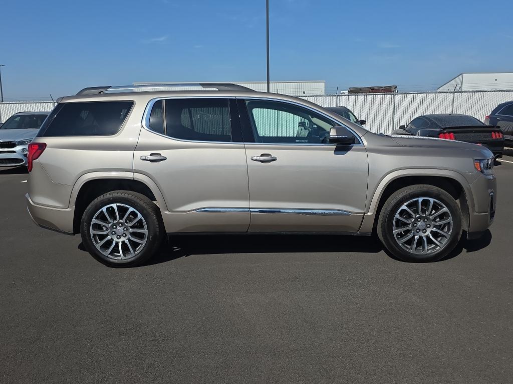 used 2022 GMC Acadia car, priced at $38,900