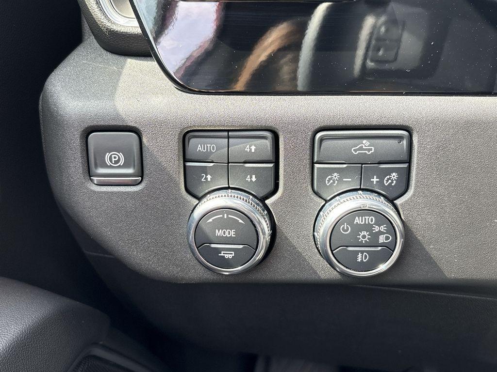 used 2024 GMC Sierra 1500 car, priced at $47,599