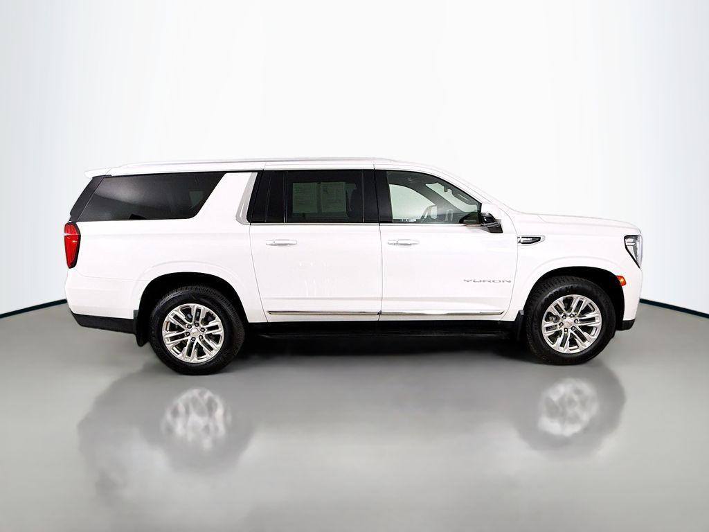 used 2022 GMC Yukon XL car, priced at $39,900