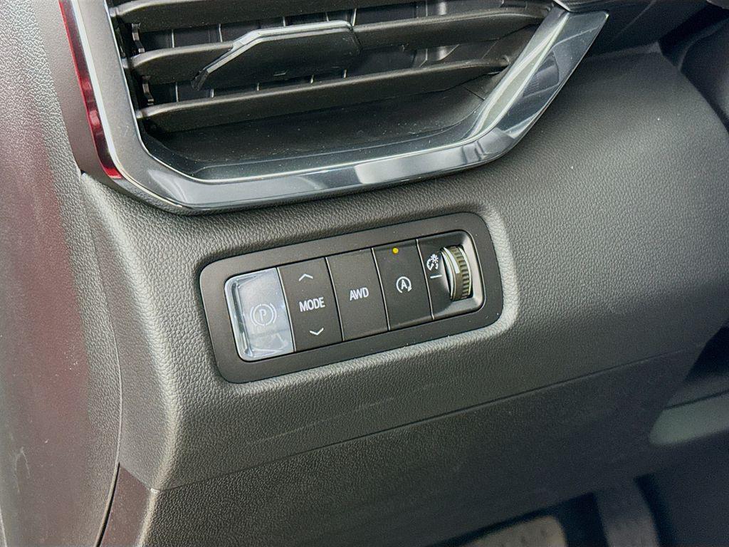 new 2026 GMC Acadia car, priced at $51,770