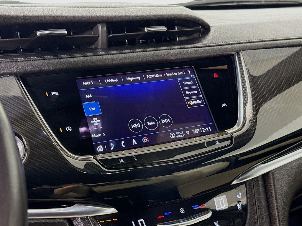 used 2024 Cadillac XT6 car, priced at $51,900