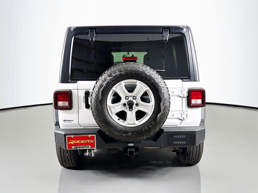 used 2021 Jeep Wrangler Unlimited car, priced at $31,900