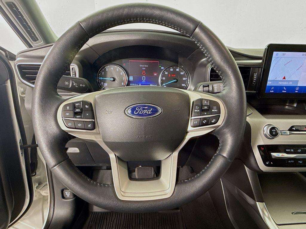 used 2023 Ford Explorer car, priced at $35,900