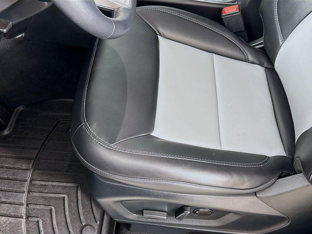 used 2023 Ford Explorer car, priced at $30,544