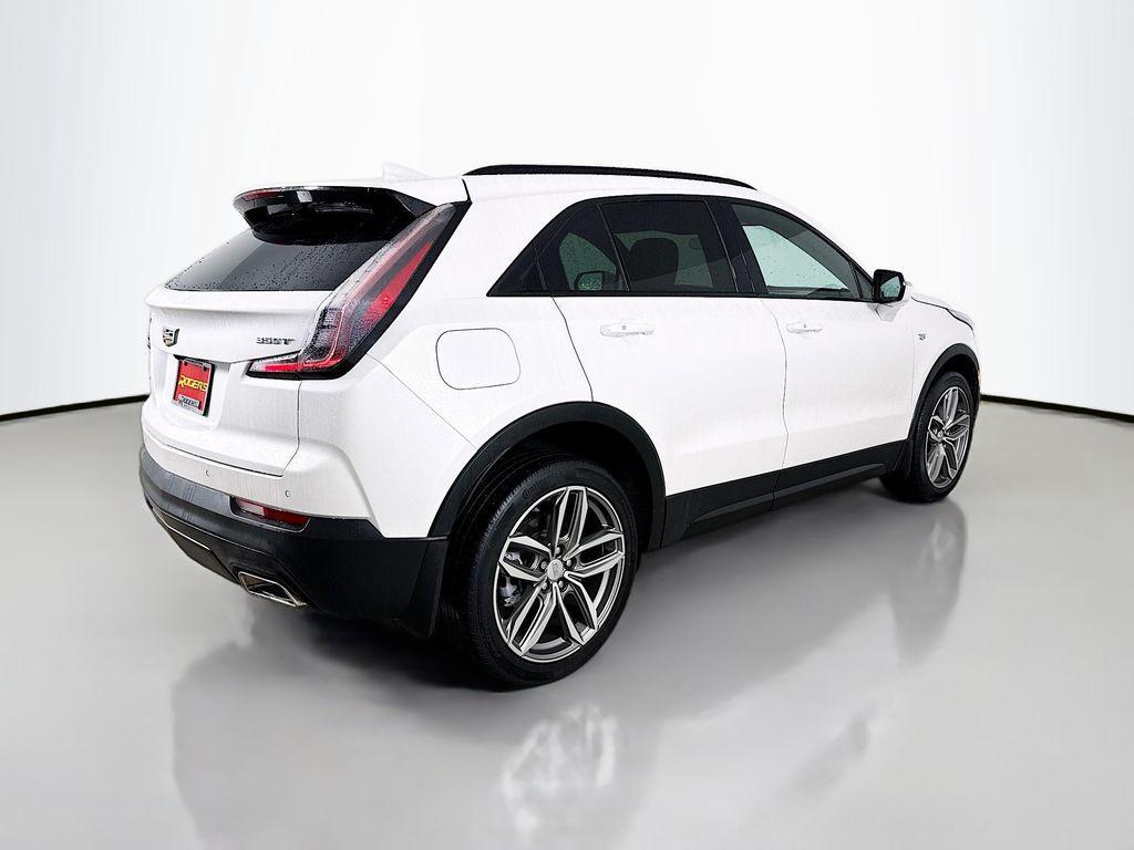 used 2023 Cadillac XT4 car, priced at $32,900