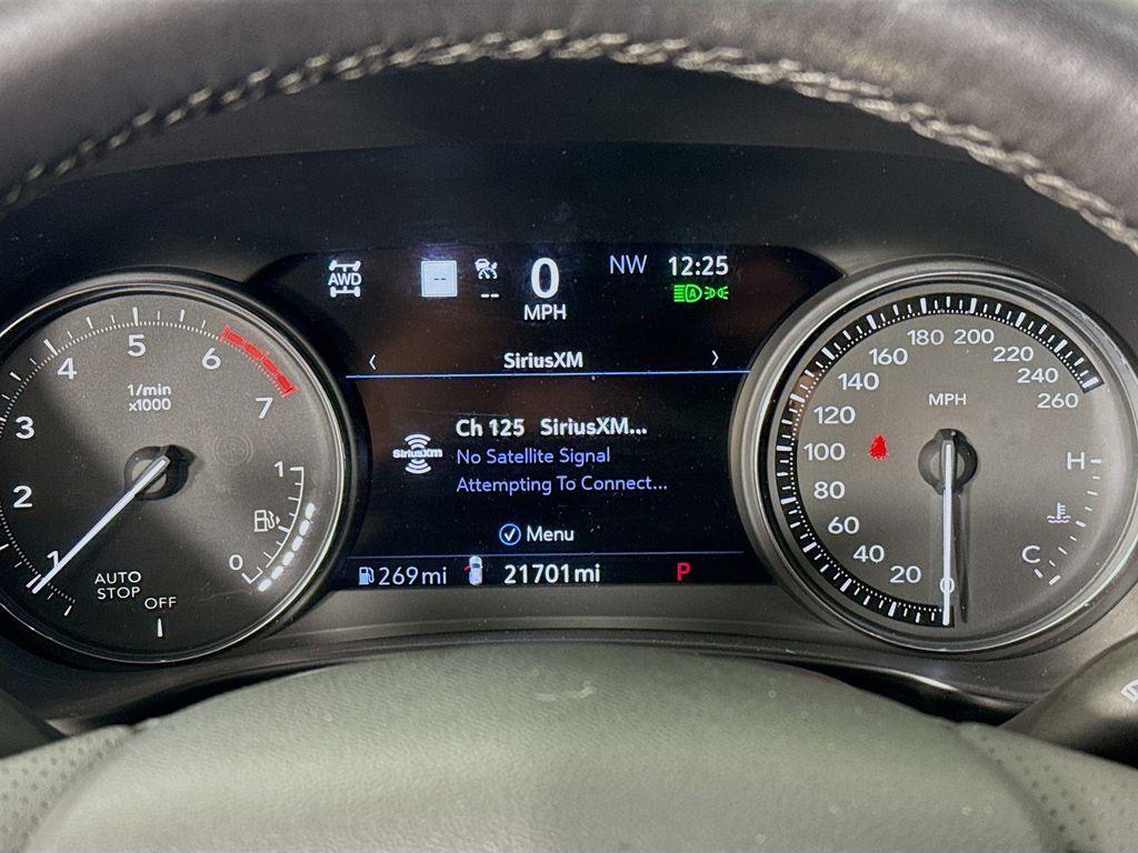 used 2023 Cadillac XT4 car, priced at $32,900