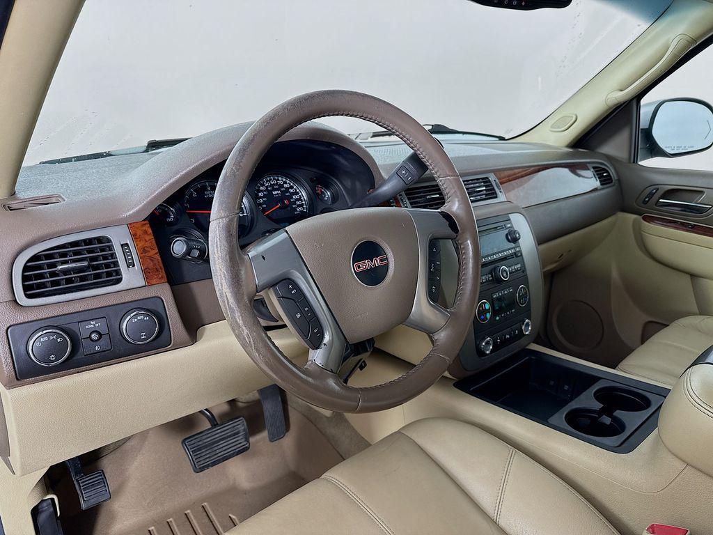 used 2010 GMC Yukon car, priced at $7,943