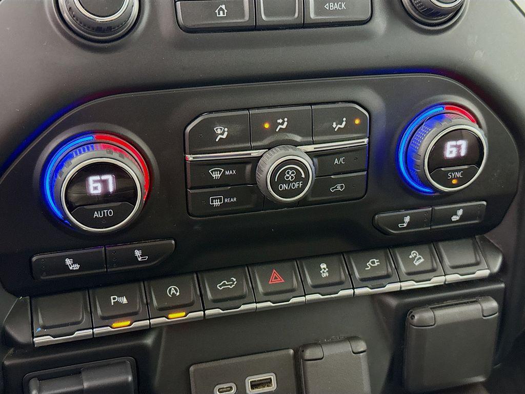 used 2021 Chevrolet Silverado 1500 car, priced at $32,599