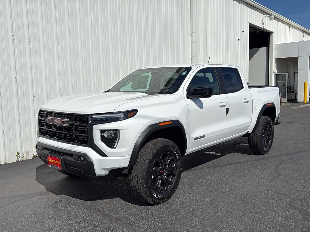 new 2025 GMC Canyon car, priced at $36,205