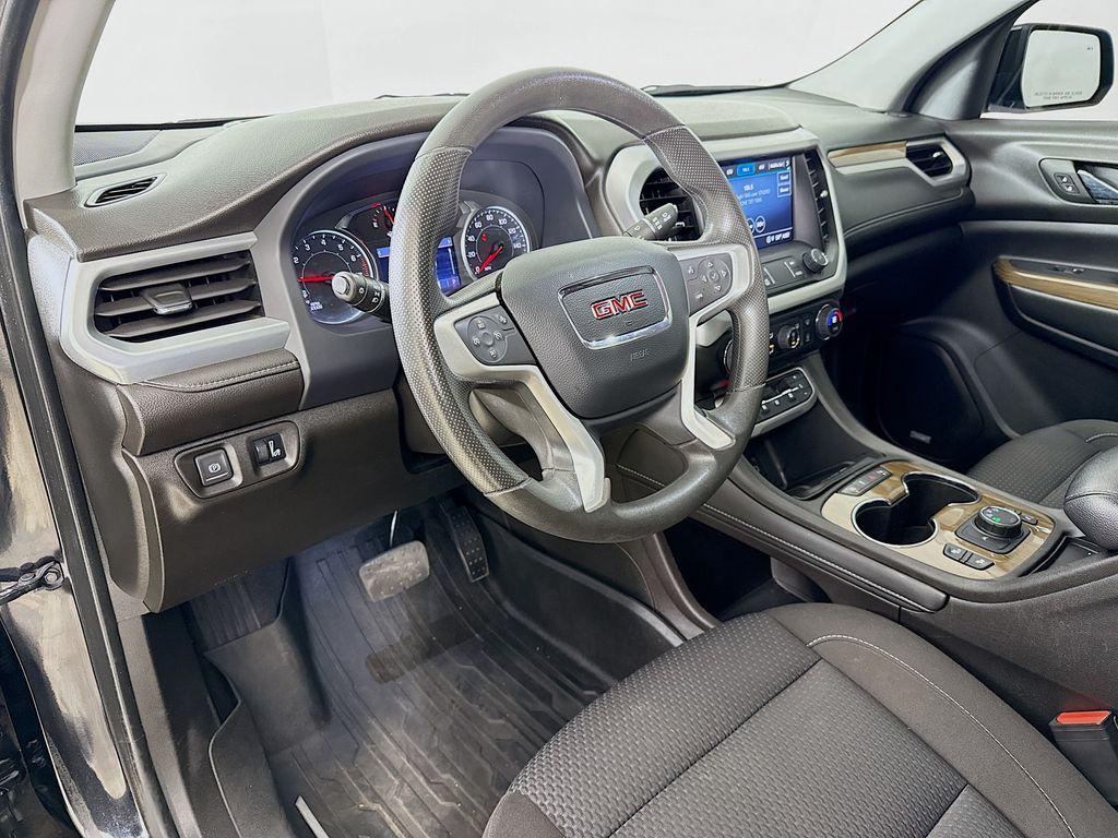 used 2022 GMC Acadia car, priced at $25,599